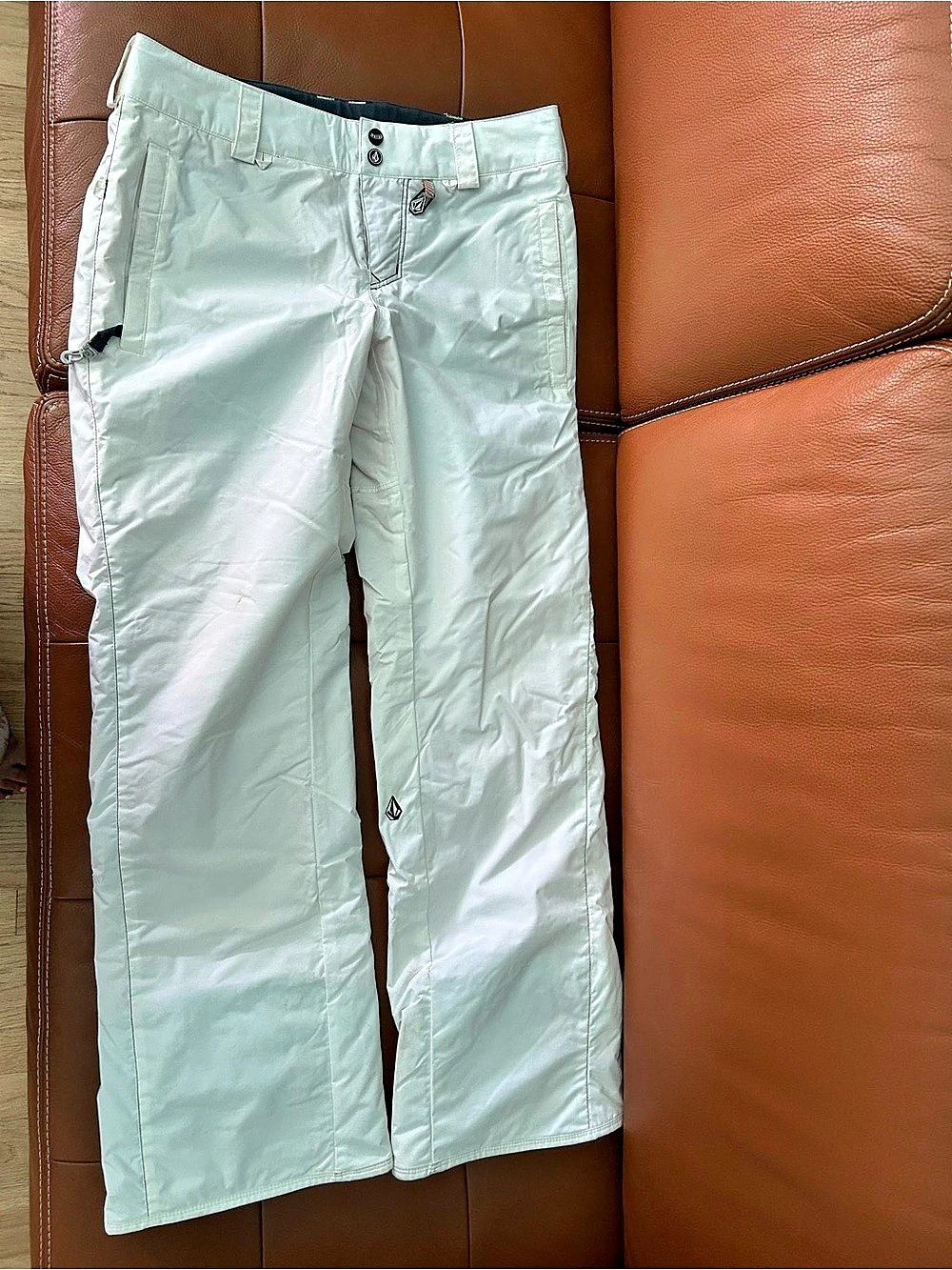 Volcom white snow pants